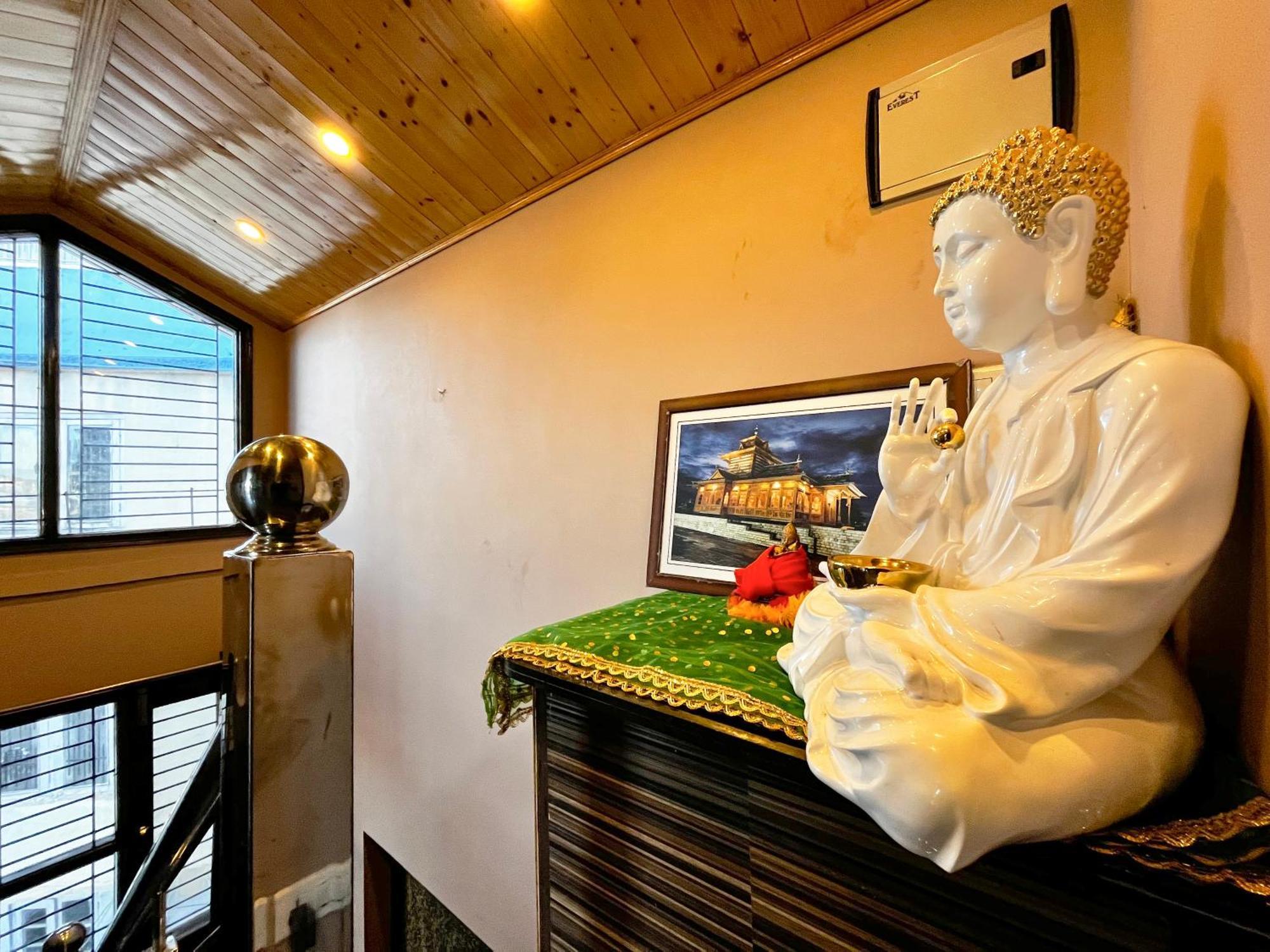 Puri'S Bnb Shimla Exterior foto